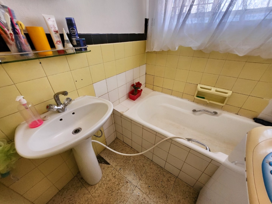 3 Bedroom Property for Sale in Stilfontein North West